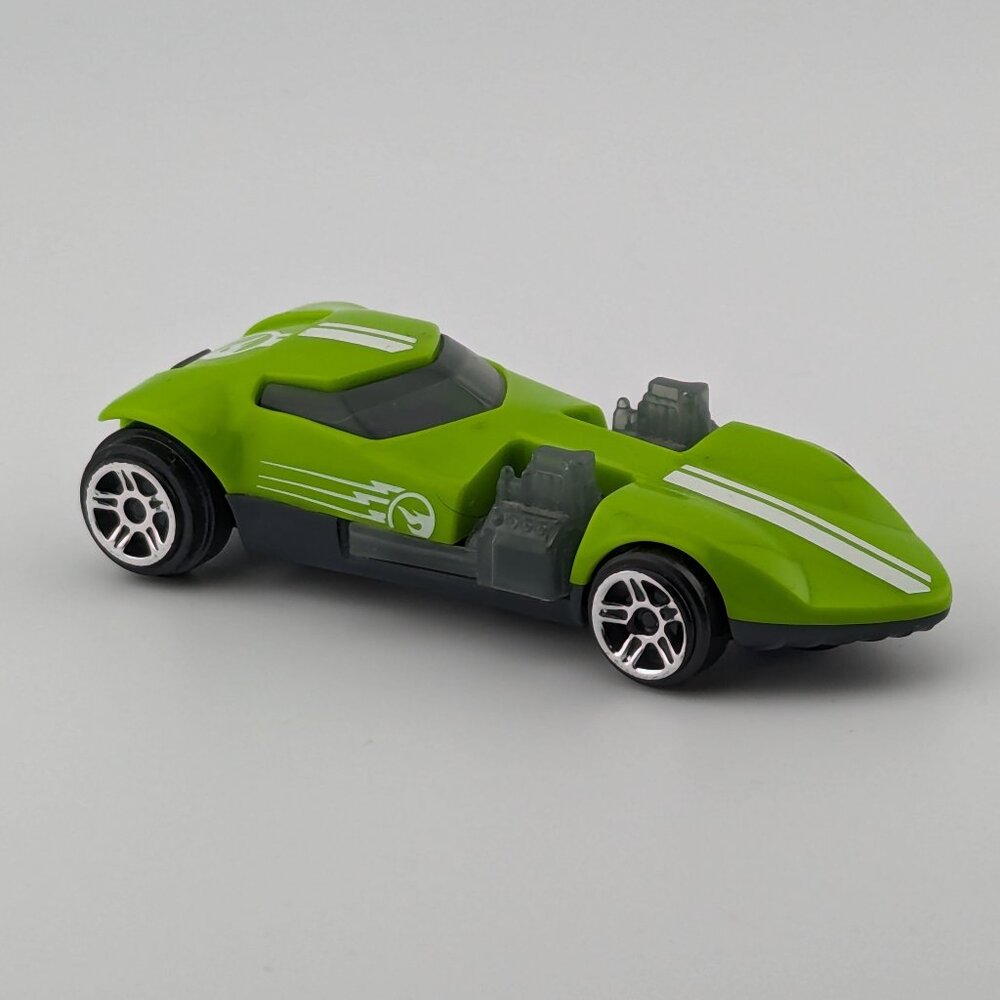2015 McDonalds Team Hot Wheels Green Twin Mill Car